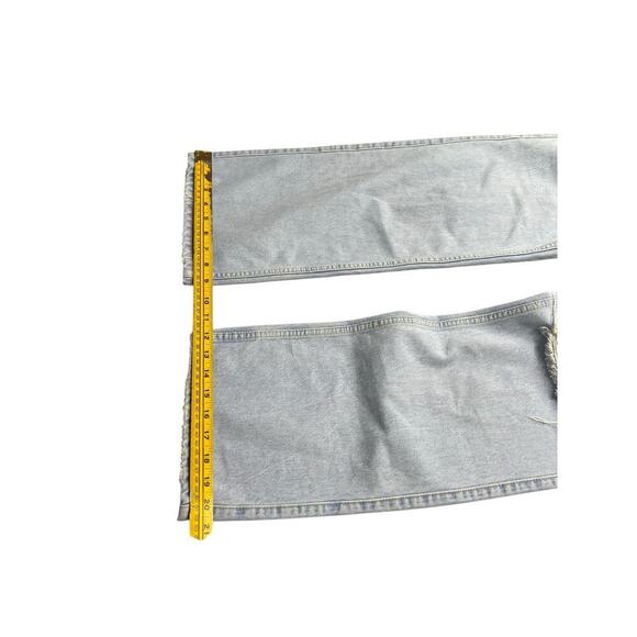 River Island Women’s Wide Leg Light Wash Denim Jeans - Distressed - 6 - Picture 6 of 8